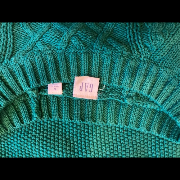 Gap cable women’s sweater size small - Picture 2 of 5